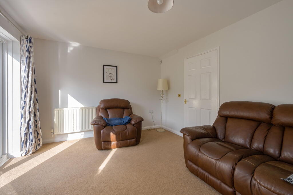 House in Nottingham - More