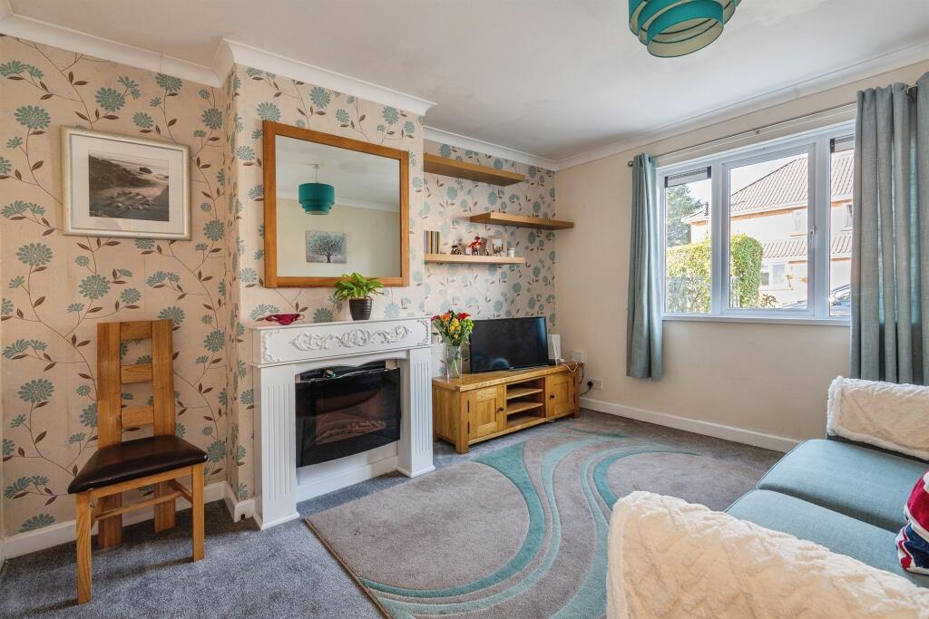 House in Taunton, Lyngford - View 2