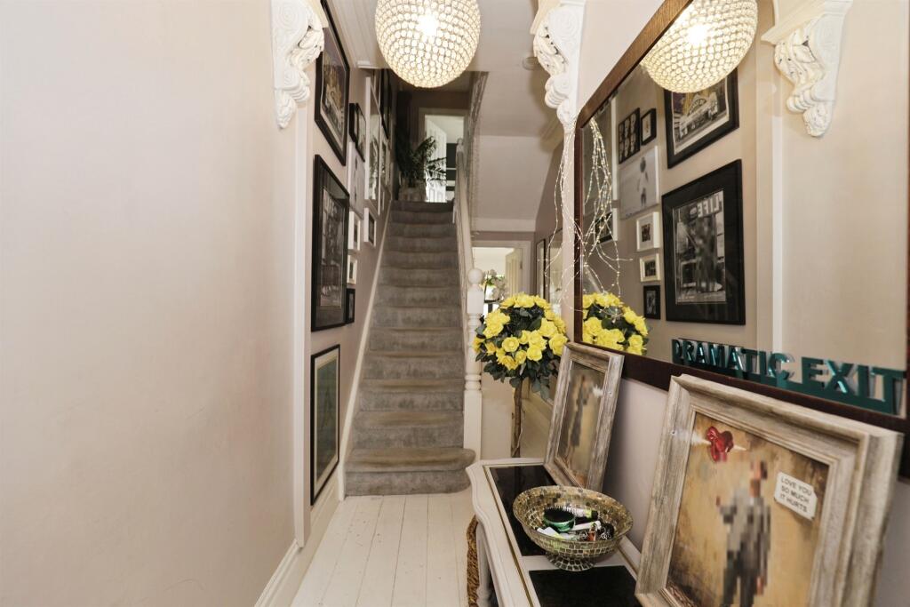 House in Harrogate - View 5