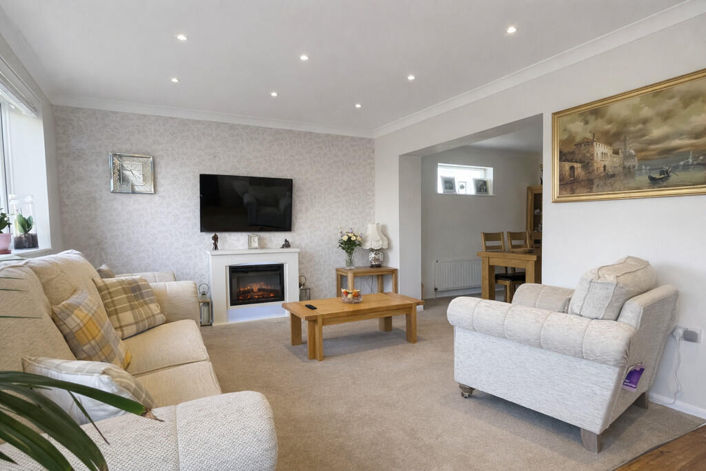 Newbridge Road, Tiptree photo 3