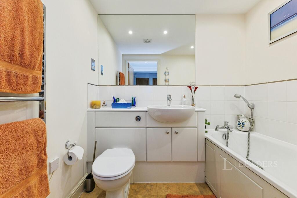 Property photo 11
