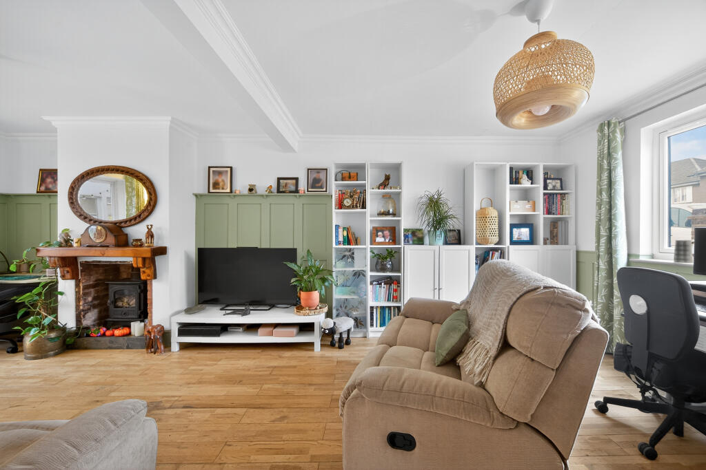 House in London - View 5