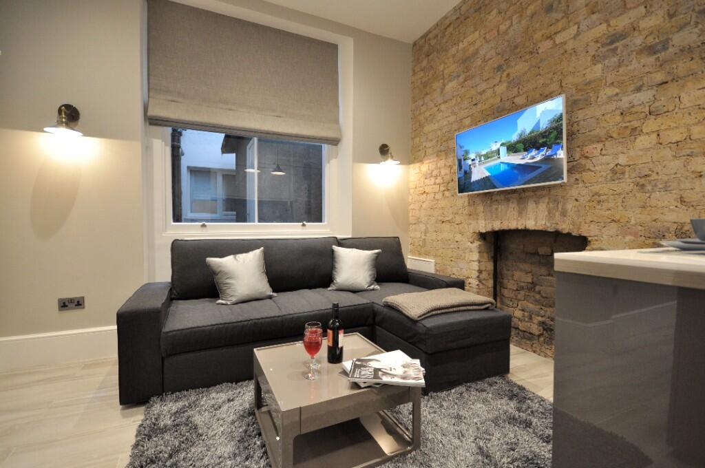 Studio flat for rent