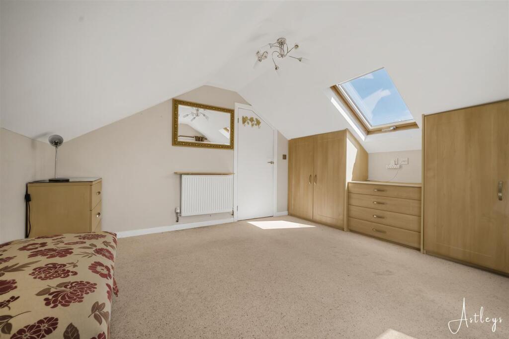House in Swansea - View 4
