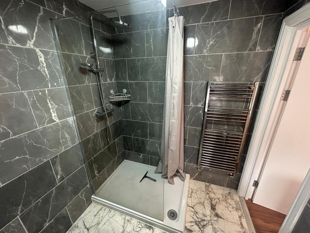 Apartment in Derby - View 5