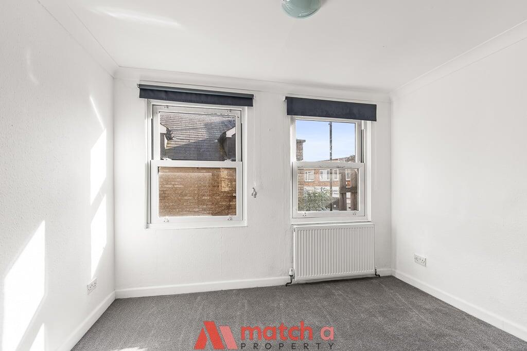 2 bedroom end of terrace house for rent