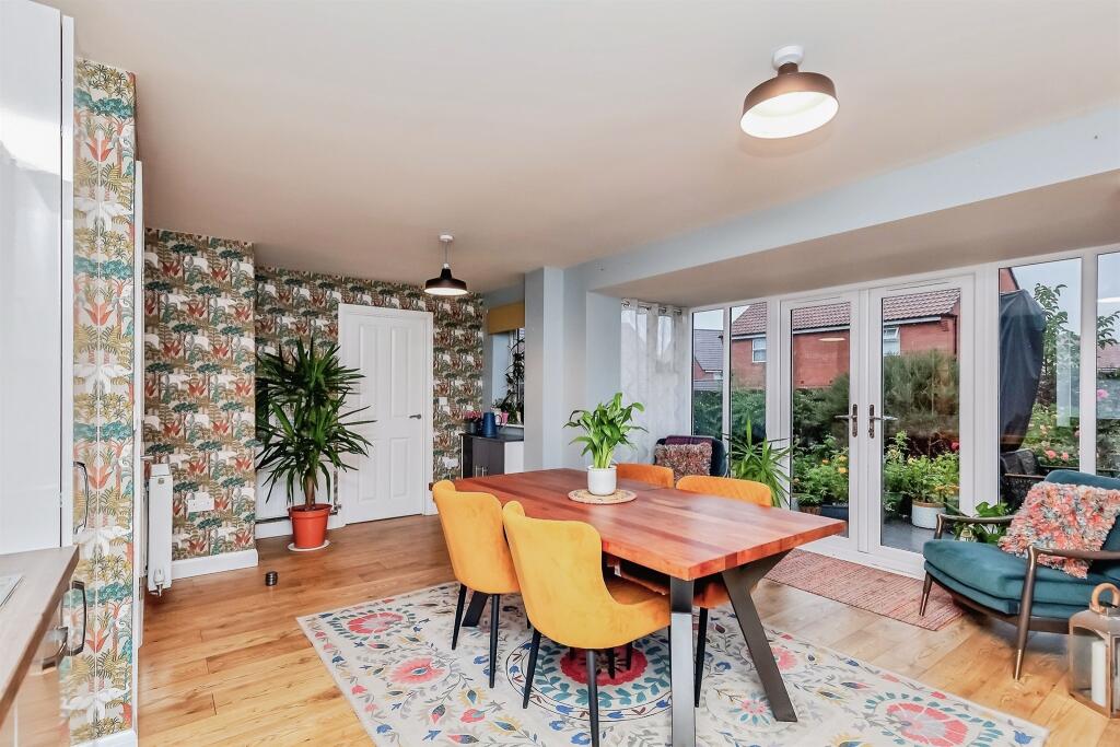 House in Northampton - View 5
