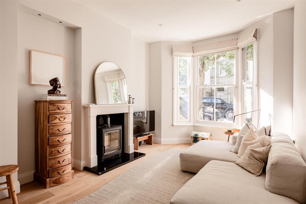 House in London - View 3