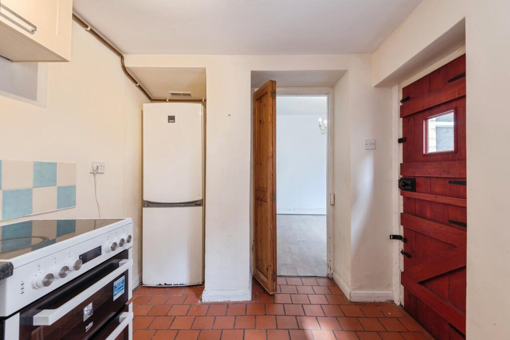 House in Taunton, Wilton - View 5