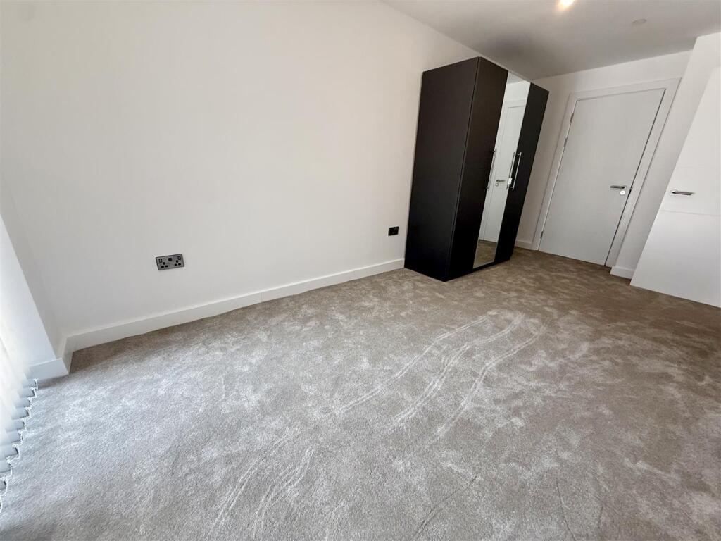 Apartment in Birmingham, Jewellery Quarter - View 5