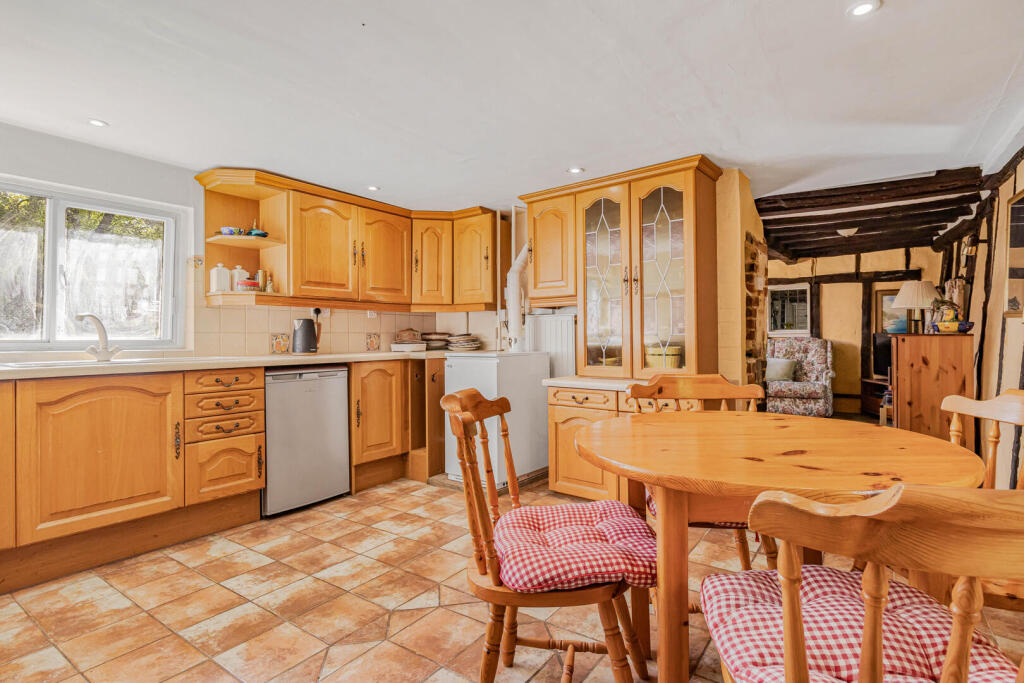 House in West Suffolk, Lidgate - More
