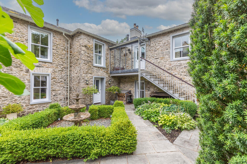 Main image of property: 2 Holme Park, New Hutton, LA8 0AE
