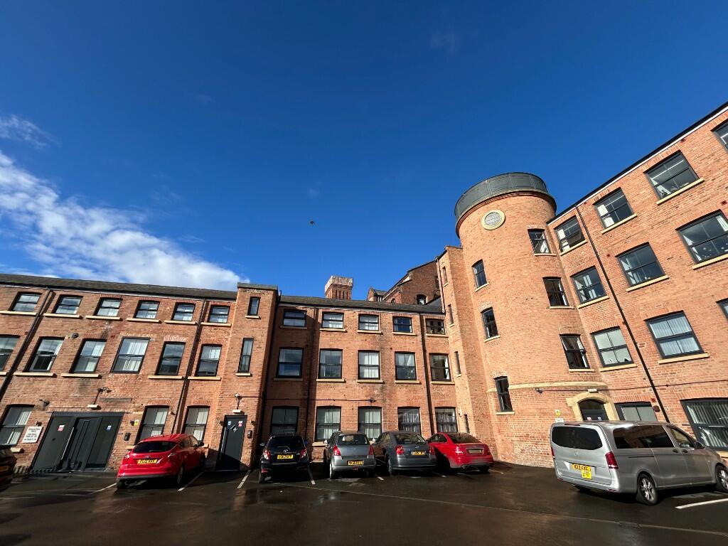 Main image of property: Studio House, Mount Street, Nottingham, Nottinghamshire, NG7