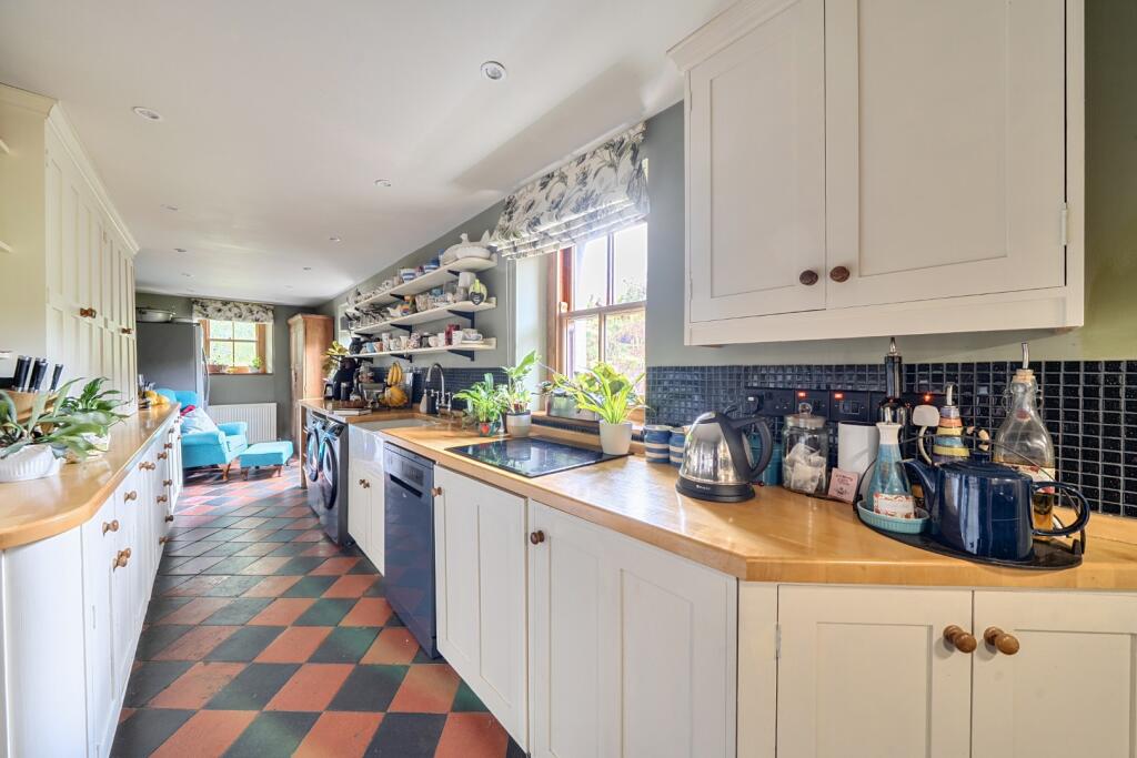 House in Swansea, Cynwyl Gaeo - View 5