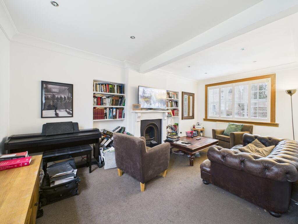 House in Coatbridge, North Lanarkshire - View 2