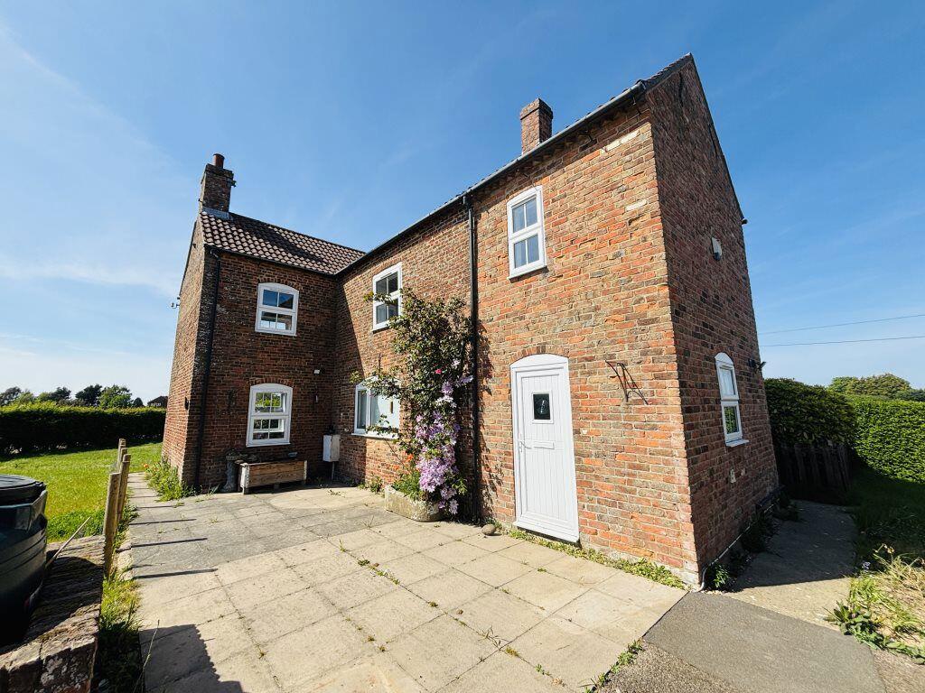 Main image of property: HURNS END, OLD LEAKE