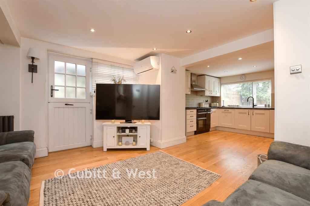 Main image of property: Croydon Road, Caterham, Surrey