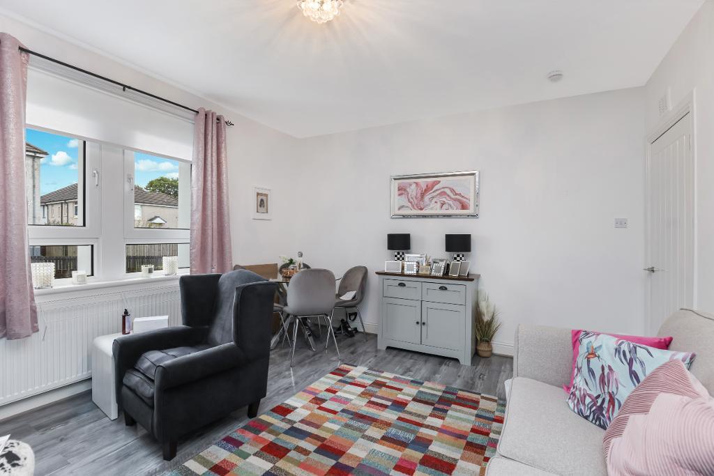 Apartment in Glasgow - More