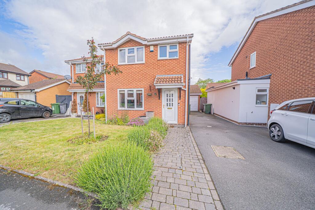 Main image of property: Cryersoak Close, Shirley, B90
