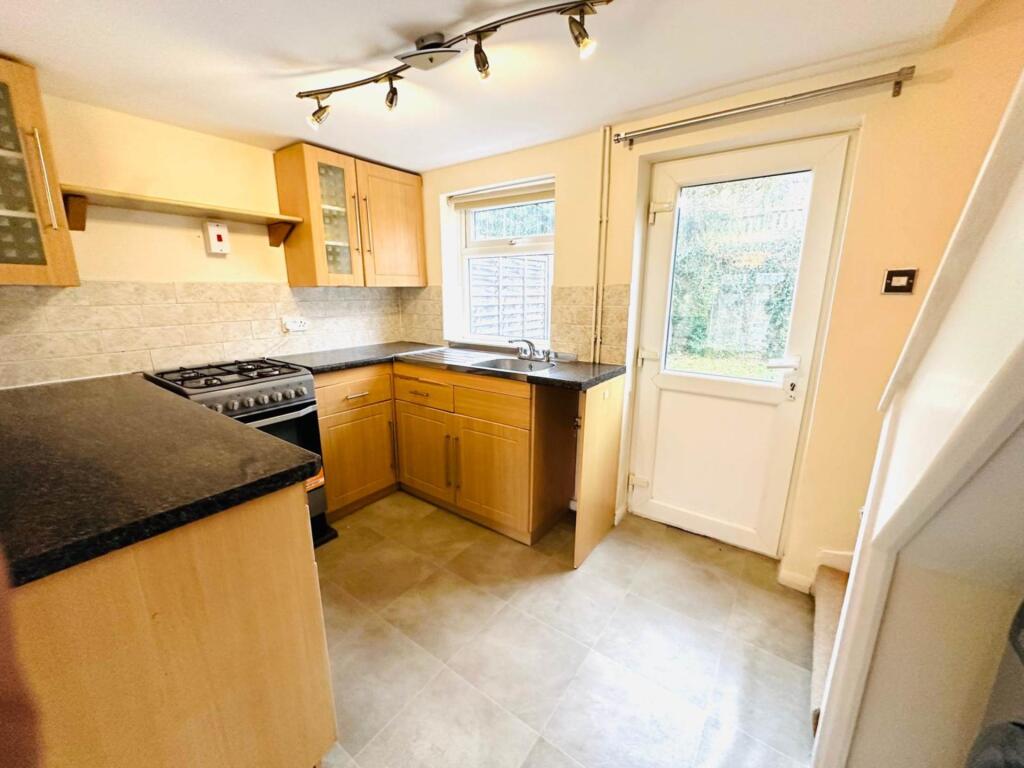 Seymour Road, Northchurch photo 4