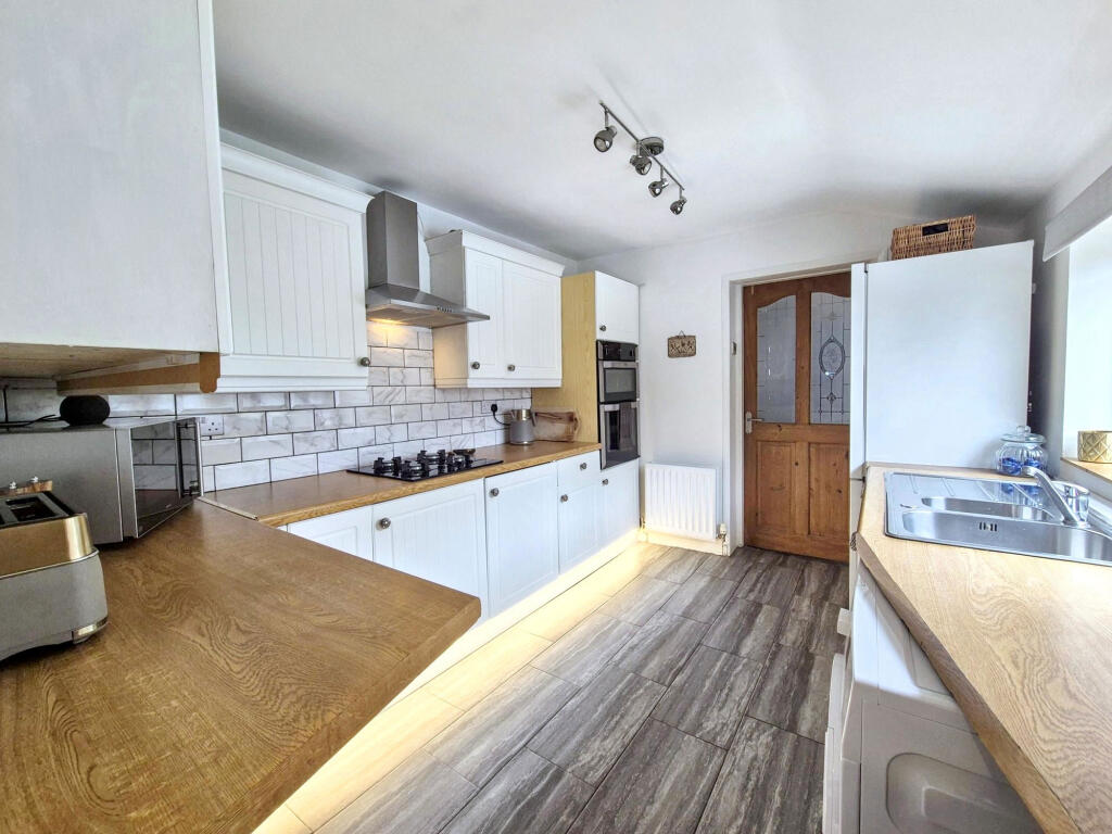 House in South Tyneside, Primrose - More
