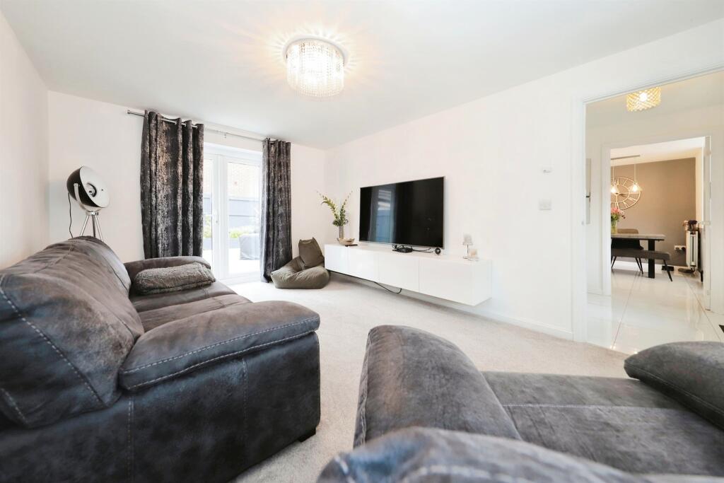 Clement Dalley Drive, Kidderminster photo 2