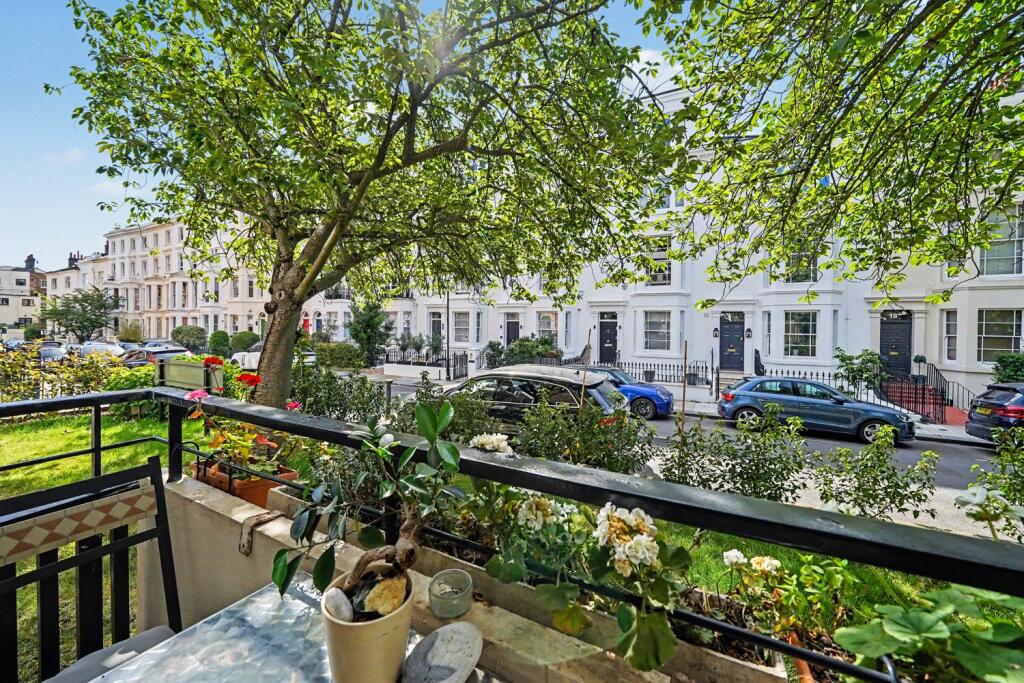Tor Court, Kensington, W8 - View 2