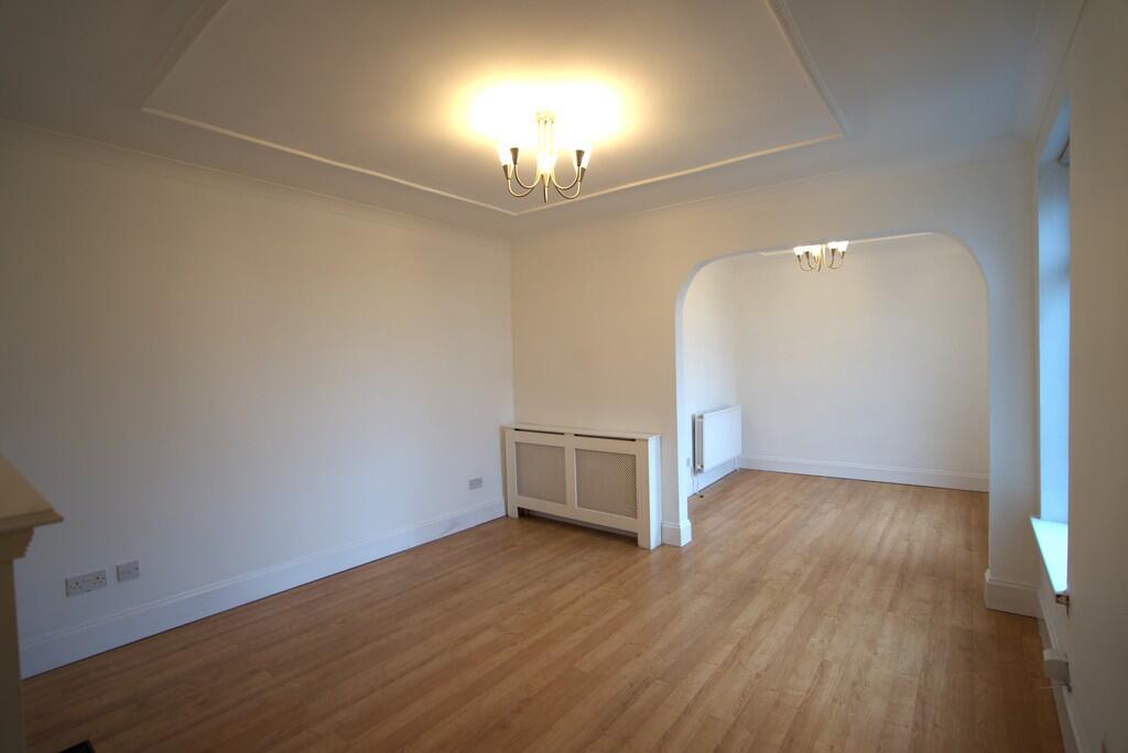 Apartment in Newcastle upon Tyne - View 3