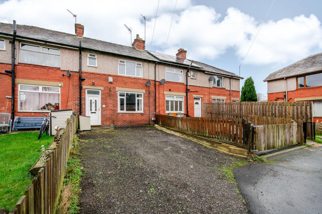 3-bed terraced on 2 Priestley Place, Sowerby HX6 1BN, £155,000