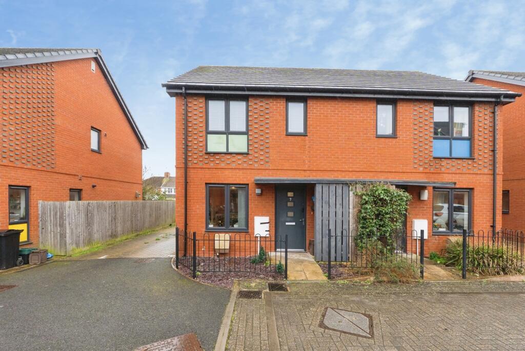 Main image of property: Paignton Square, BRISTOL, Avon, BS4