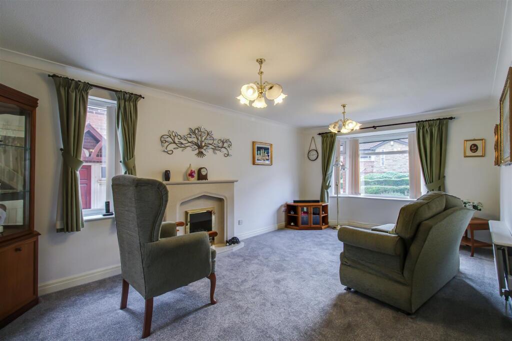 Meadow Vale, Outwood, Wakefield photo 4