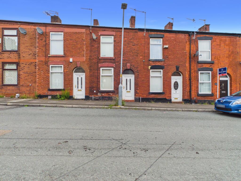 Main image of property: Curzon Road, Ashton-under-Lyne, Greater Manchester, OL6