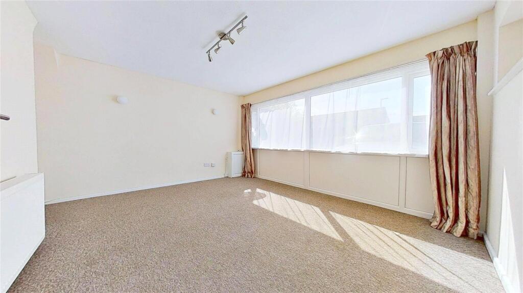 Meadow Lane, Lancing, West Sussex, BN15 - View 3