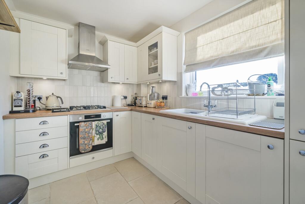 Apartment in London - View 2