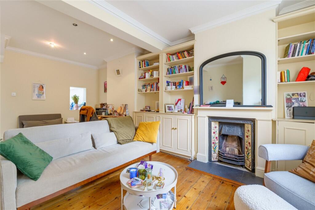 House in London - View 4