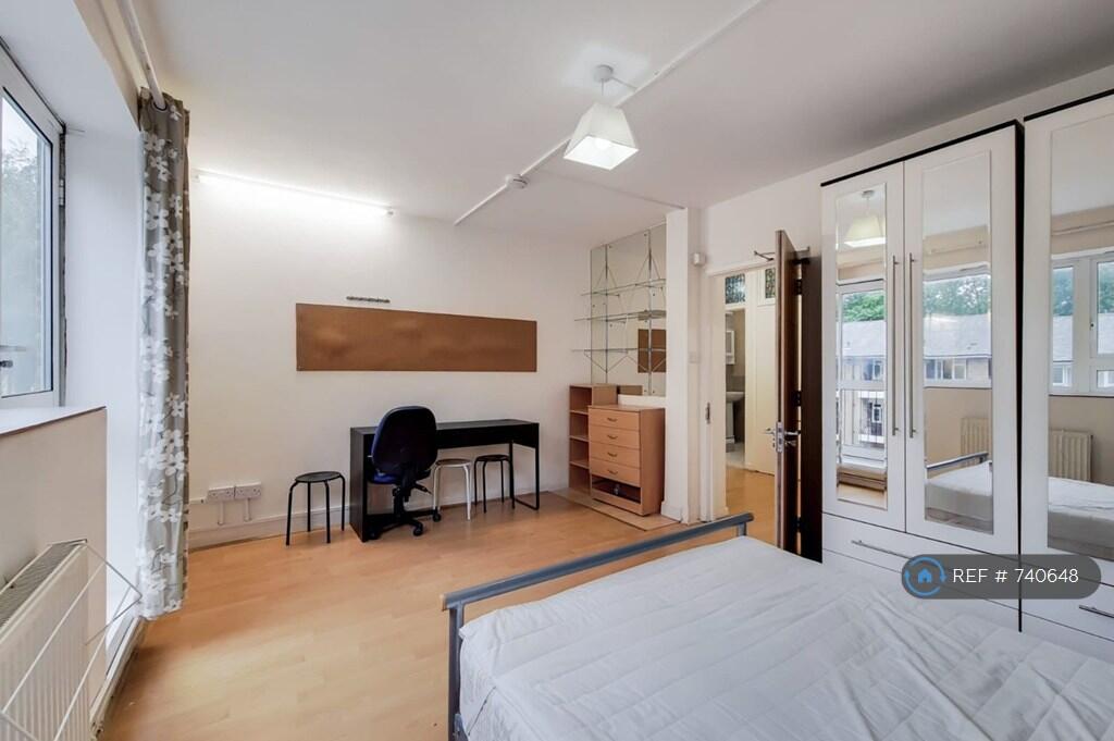Main image of property: Waterhead, London, NW1