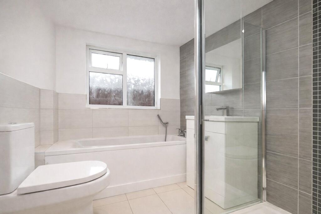 House in Clacton-on-Sea, Great Clacton - View 5