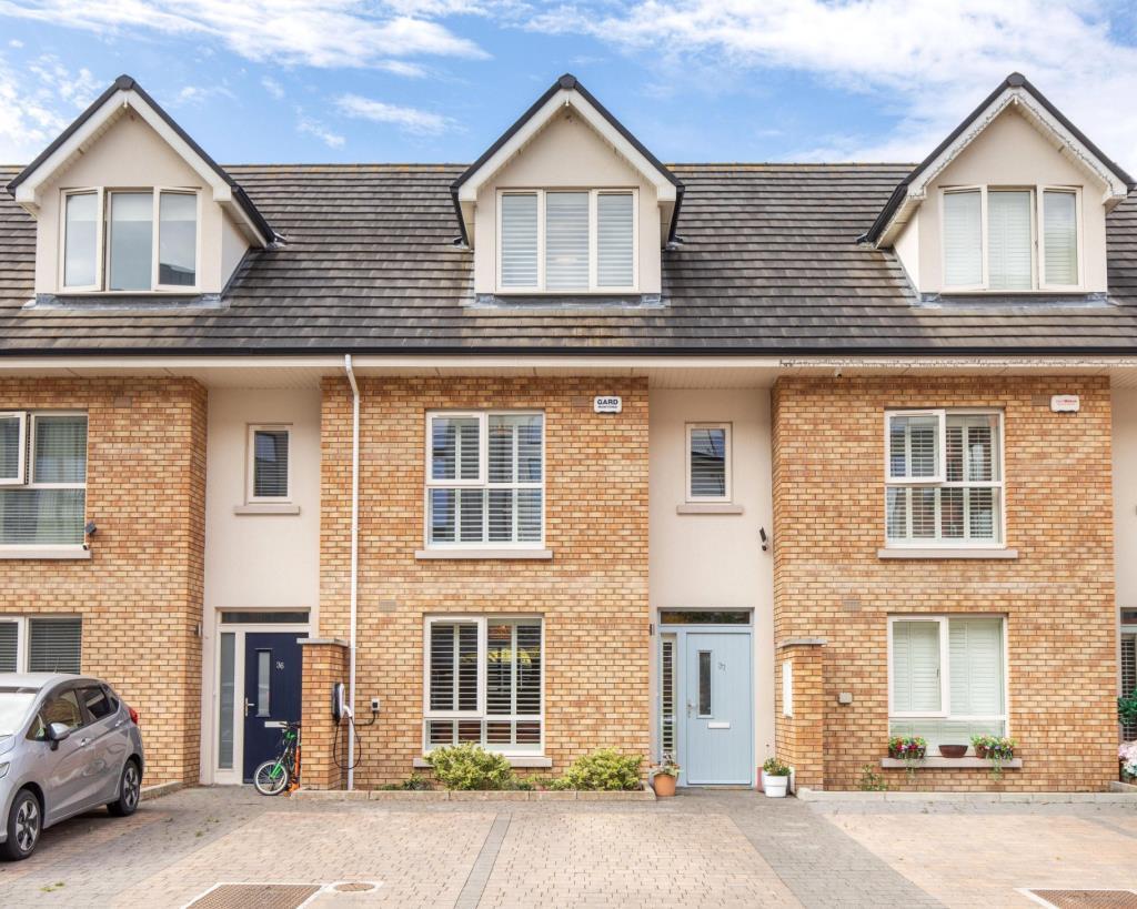 Main image of property: 37 Phoenix Park Avenue, Phoenix Park Racecourse, Castleknock, Dublin 15, D15 X3TN