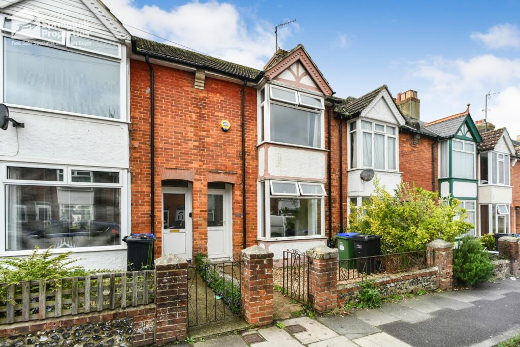 3-bed terraced on Newfield Road, Newhaven, East Sussex, £250,000