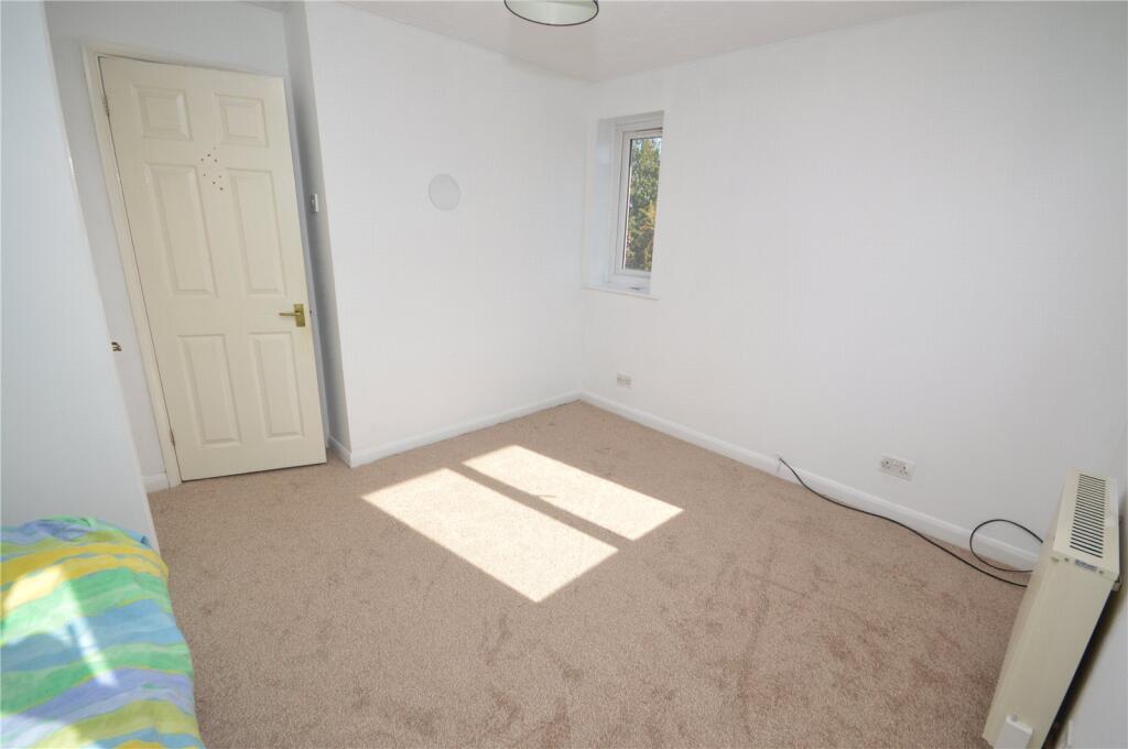 House in Luton - More