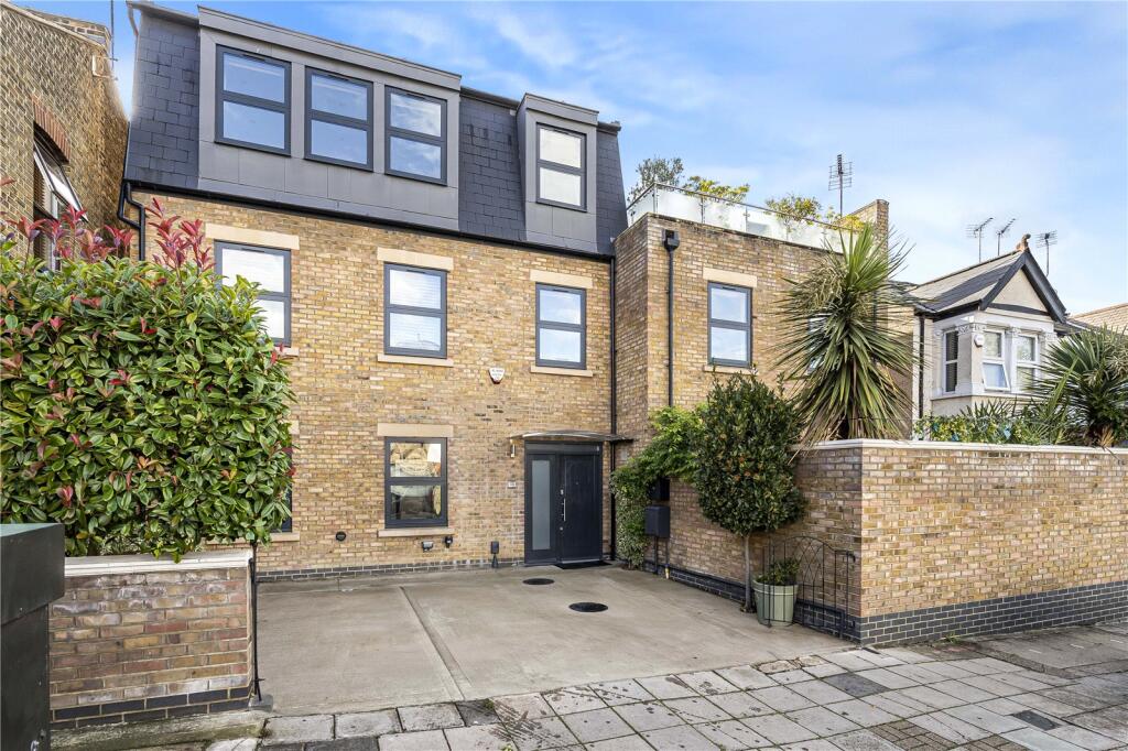 Main image of property: Harrow View Road, London, W5