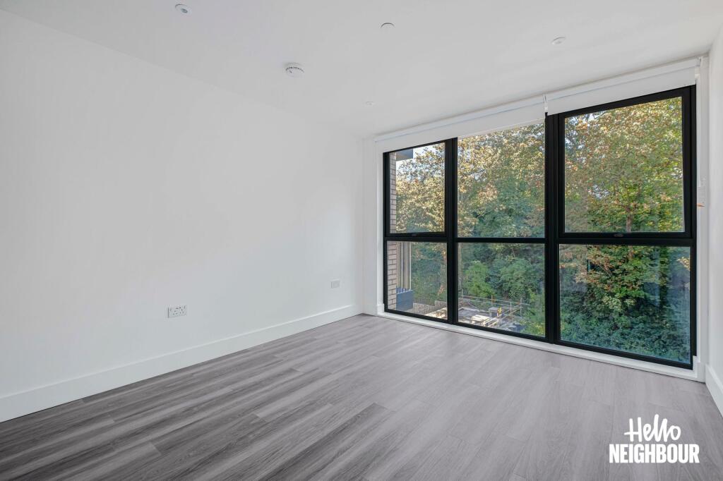 Apartment in London - More