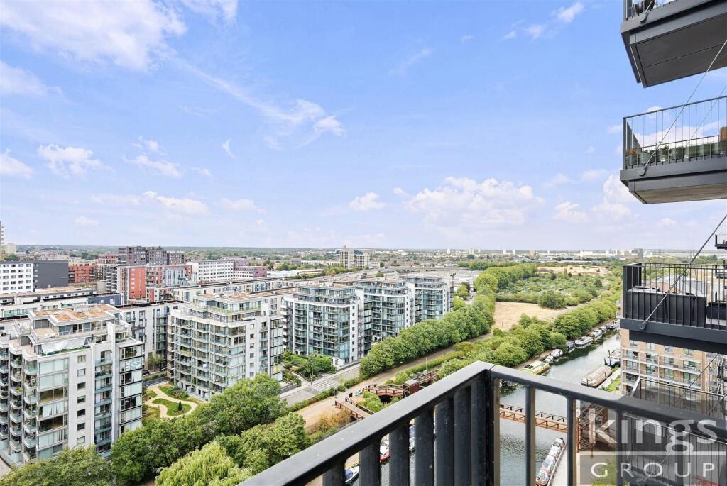 House in London - View 5