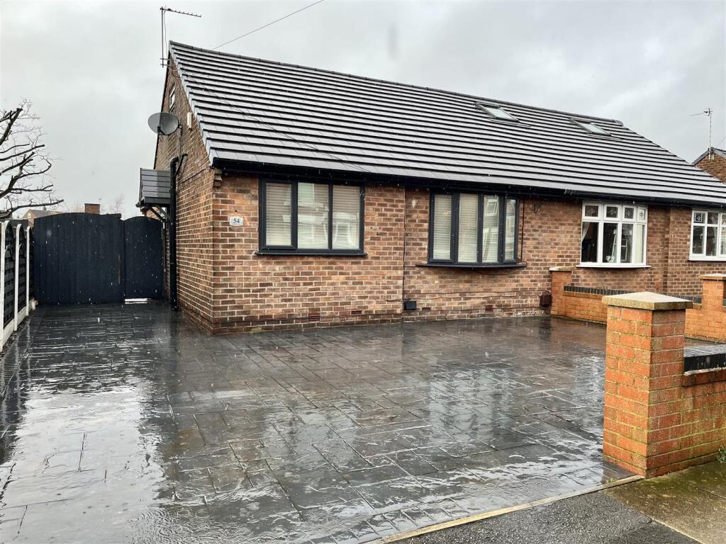 Main image of property: Cheetham Hill Road, Dukinfield