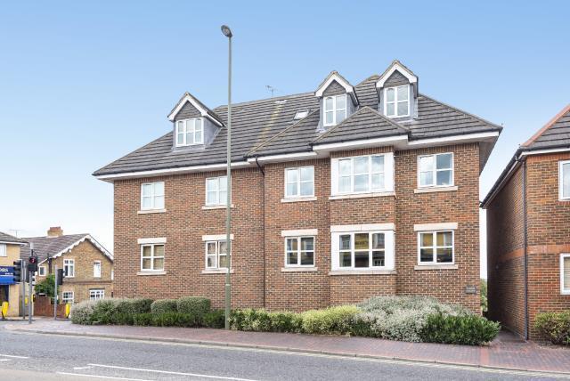 Main image of property: Knaphill, Woking, GU21