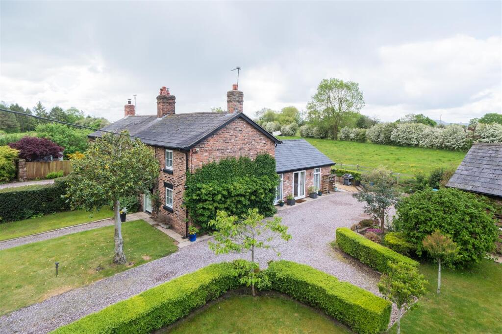 Main image of property: Tiverton Heath, Tiverton