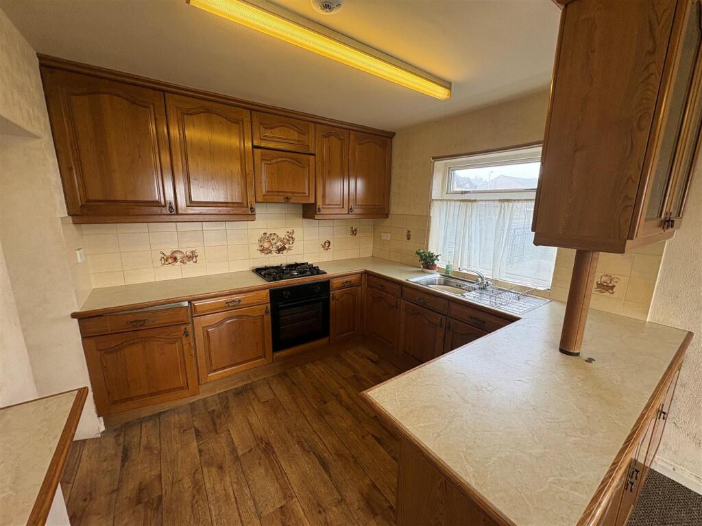 Additional image 2 of Long Lane, Queensbury, Bradford