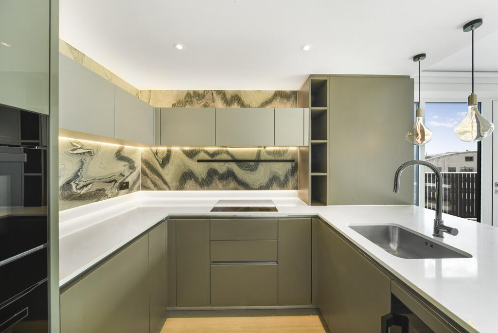 Apartment in London - View 4