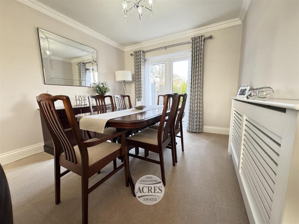 House in Walsall, West Midlands - More