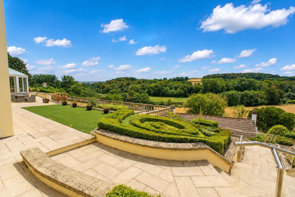 House in Exeter - View 3